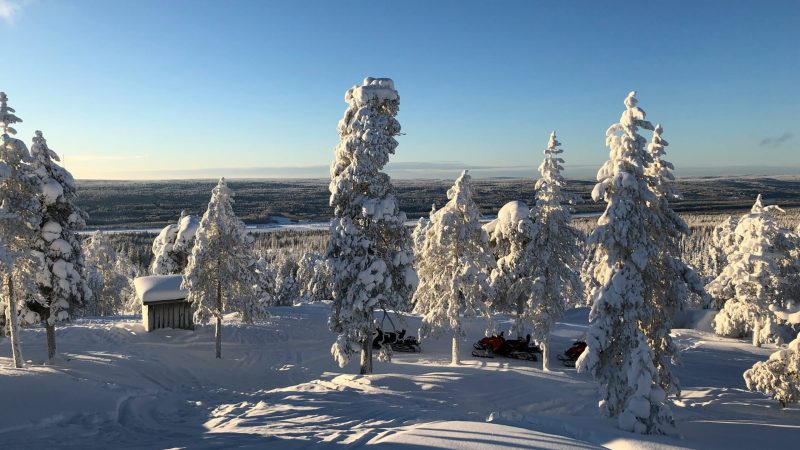 paul-raillard-TYyYUPqLbAo-unsplash-min